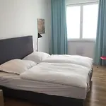 Lägenhet Strandhaus Seeblick By Interhome Binz